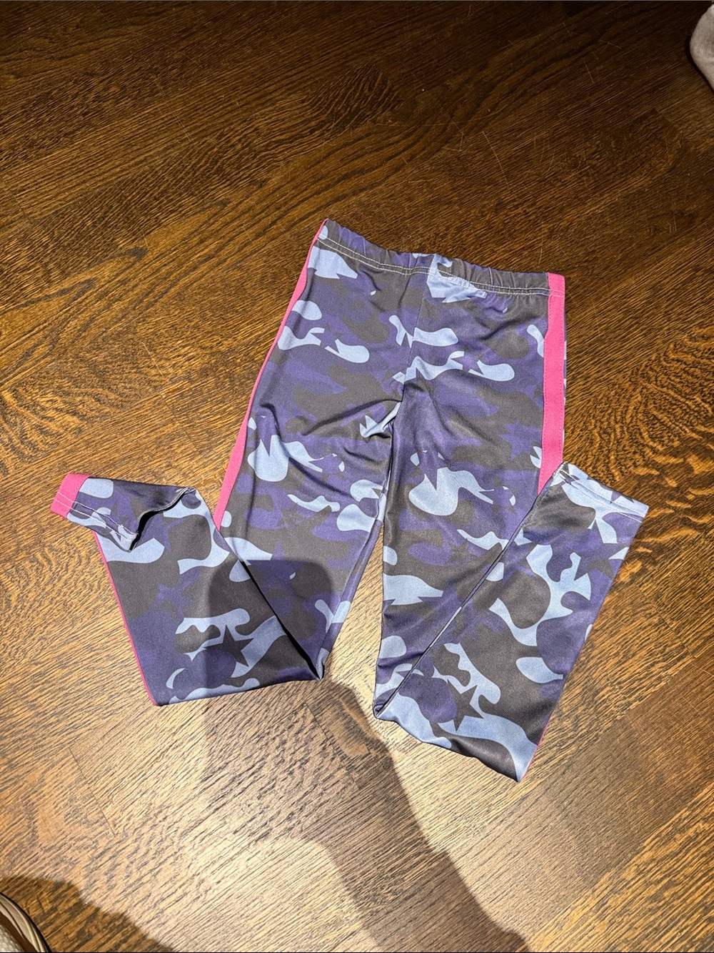 Girls' Purple Camo Leggings with Pink Side Trim